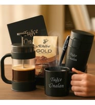 İsme Özel Premium Tasarım Erkek Kadın Hediye Seti - Çelik Termos Bardak, Defter, Kalem, french press, Filtre Kahve, Kupa Bardak