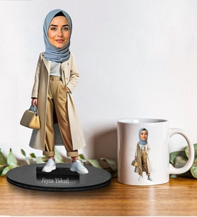 Kişiye Özel Tesettürlü Kadın Arkadaş Tasarımlı Karikatür Biblo Ve Kupa Hediye Seti 262