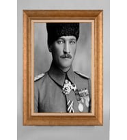 Altın Varaklı Paspartulu Çerçeveli Atatürk Tablo sd87