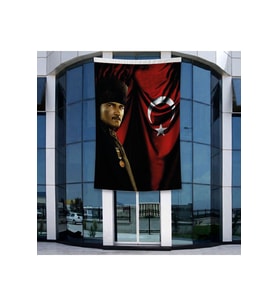 Türk Bayrağı Kalpaklı Atatürk Fotoğraflı Türkiye Bayrağı Poster Bayrak Raşel Kumal 4x6 metre ATA46