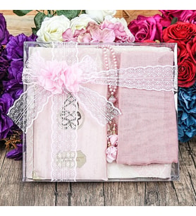 Hediyelik Kadife Kaplı Yasin Kitabı, Seccade, Şal, İnci Tesbih, Asetat Kutulu (26×23) Set-Pembe