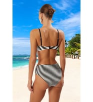 Straplez Bikini Takımı Özel Tasarım Esnek Kumaş Şık Detaylı Yüksek Konfor