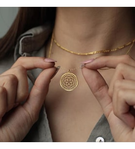 Kişiye Özel 925 Ayar Gümüş Tasarım Venüs Çiçek Kolye (Gold)