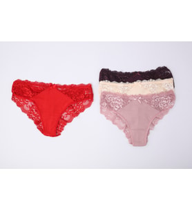 Dantelli Bikini 4 Lü Paket (Karışık)