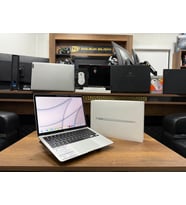 Apple MacBook Air M1 8GB RAM 256GB SSD 13.3” Gümüş MGN93TU/A (İKİNCİ EL)