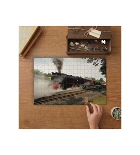 Kara Tren - Lokomotif Tasarımı 240 parça Ahşap Puzzle Ahşap Kutuda MP08712