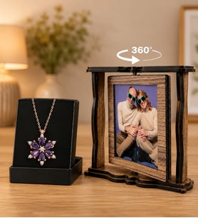 Kişiye Özel 2 Fotoğraflı Dönen Ahşap Çerçeve ve Gerçek Ametist Taşlı Lotus Çiçeği Kolyesi Hediye Seti