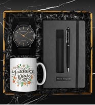 Öğretmenler Gününe Özel Öğretmenler Günü Kupası & Kişiye Özel Defter & Deri Kılıflı Touch Pen Kalem & Hasır Kordon Saat