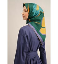 Armine Sura İpek Eşarp 9317-53 Yeşil Karışık Desen