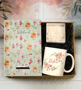 Kişiye Özel Desenli Defter & Kişiye Özel Çiçek Tasarımlı Kupa & Dekoratif Mum Hediye Seti