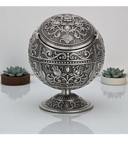 Lüks Gül Motifli Metal Top Rüzgar Geçirmez Küllük Tütsülük Çok Fonksiyonlu Dekoratif Obje Biblo 12cm (Gümüş)