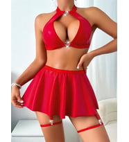 Arias Closet Kırmızı Dekolteli Etekli Boyundan Bağlamalı Fantezi Parlak Deri Kostüm