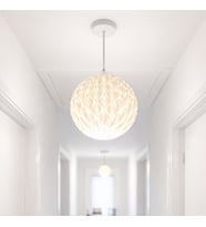 Modern Dekoratif Masa Lambası  Şık Gece Lambası  Sert Plastik Tasarım  LED Uyumlu  Minimal Tasarım