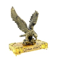 Kişiye Özel İsimli Gold Kartal Heykeli  Mermer Tasarımlı İsimli Kaideli  Premium Hediye (Model 3)