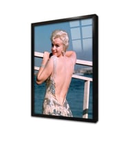 Marliyn Monroe Sırt Dekolteli Çerçeveli Cam Tablo