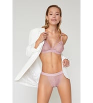Velvet Dantelli Üçgen Pudra Bralet Takım