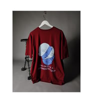 Sembolik Yüz – Kadim Alfabe Temalı Unisex Tişört (Bordo)