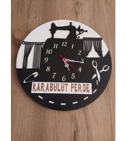 perde**temalı (perdeci iş yerine özel) kişiye özel isim Yazılı DUVAR SAATİ