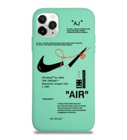 Apple iPhone 11 Pro Uyumlu Lansman Kılıf Sneakers Tasarımlı Altı Kapalı İçi Kadife Kaplı  Kapak (Şeffaf)