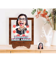 BK Gift Kişiye Özel Anneler Günü Temalı Dünyanın En İyi Annesi Karikatürlü Ahşap Standlı 3D Biblo-1 (Beyaz)