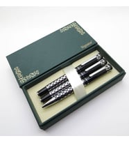 Signator® S227 Parlak Piton Kabartmalı Dolma Kalem + Roller Kalem + Tükenmez Kalem Seti  İsme Özel Kalem  Hediyelik Kalem (Karışık)
