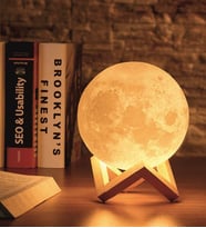 Dekoratif 3D Ay Lamba Gece Lambası Moonlight Standlı 12 Cm Özel Günler İçin Hediyelik (Sarı)