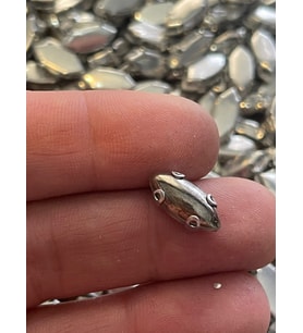 1.5 CM GRİ GÜMÜŞ METAL KASALI DİKİŞ DELİKLİ BONCUK DİKİŞ AKSESUAR