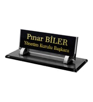 Kişiye Özel Tasarım Cam Masaüstü İsimlik - Ofis İsimlik - Yönetici İsimlik – Masalık – Masa İsimliği – Ofis İsimliği – Yönetici İsimliği – Kristal Cam Masaüstü İsimlik