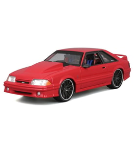 MAY 32549 1:24 1993 Ford SVT Cobra Model Araba -Necot