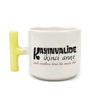 Kayınvalide İkinci Anne Baskılı Sarı Kulplu T Kupa