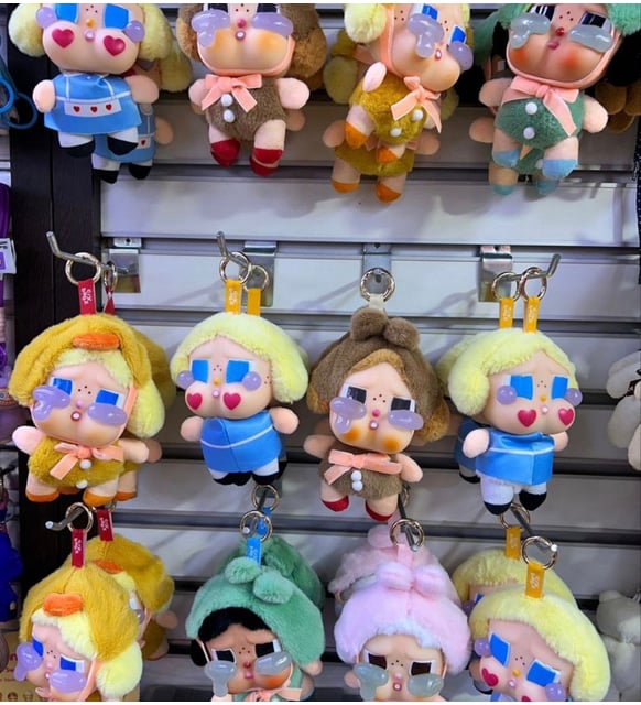 PopMart CryBaby Kutulu Blindbox 1 ADET