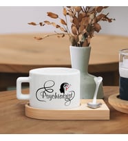 BK Gift Kişiye Özel İsimli Psikiyatrist Tasarımlı-1, Ahşap Altlıklı Seramik Fincan, Meslek Hediyesi, Yeni İş Hediyesi