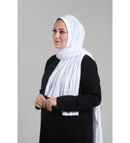 Beyaz Pratik Hazır Geçmeli Şal Viskon Önü Süngerli Penye Şal 2202_42