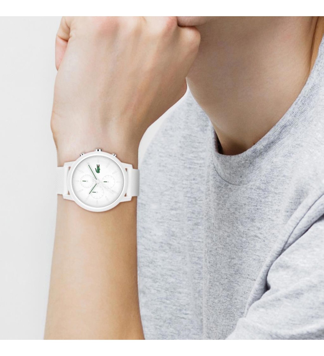 lacoste-2011246-erkek-kol-