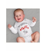 Unisex Bebek Beyaz Yengesinin Minik Aşkı Yazılı Tulumu Zıbın