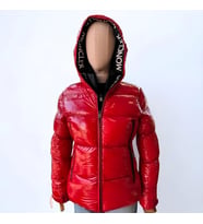 Moncler Parlak Kırmızı Mont