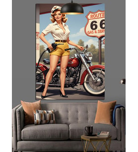 Route 66'Da Poz Veren Bir Kadın Dekoratif Kanvas - Mdf Ahşap Tablo