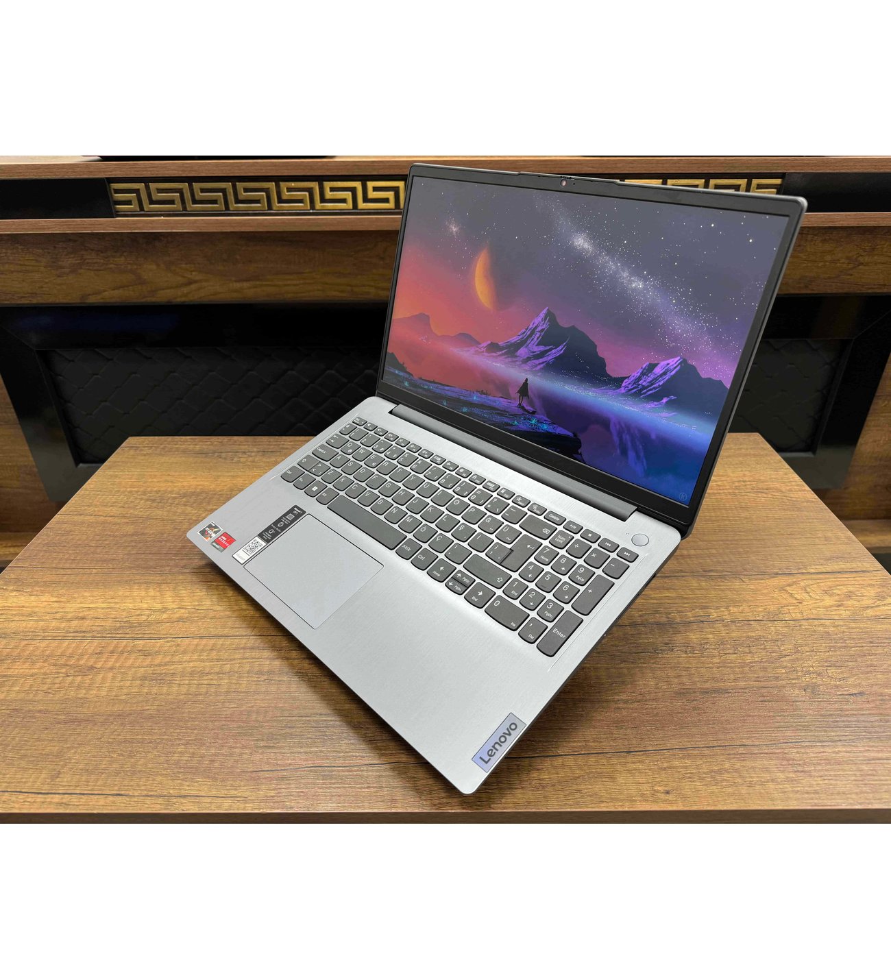 Lenovo IdeaPad 3 15ADA6 本体 Lenovo Ideapad 3 15ADA6 AMD Ryzen 3 3250U 8GB 256GB SSD 15.6