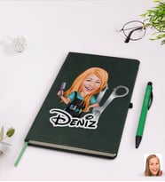 BK Gift Kişiye Özel Kadın Kuaför Karikatürlü Yeşil Termo Deri Defter Kalem Seti Model 1