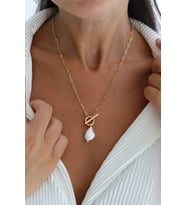 14 K Gold Kaplama 925 Ayar Gümüş T Kilit Barok İnci Kolye