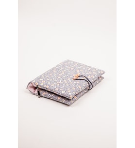 Kitap Kılıfı ve Defter Kılıfı 20x25 cm A5 Uyumlu Fermuarlı Kalem Cepli Kumaş Organizer