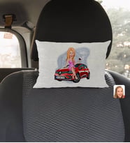 BK Gift Kişiye Özel Plakalı Kadın Renault Clio Karikatürlü Dikdörtgen Araç Koltuk Yastığı-1