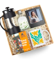 Kişiye Özel Çerçeve & French Press & Filtre Kahve & Kupa Bardak & Yasemin Çiçeği Kolonya Hediye Seti