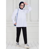 Gül Broşlu Kolu Fırfırlı Tunik-Beyaz