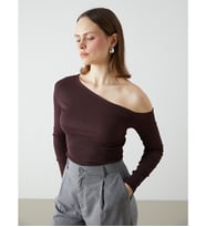 LCWAIKIKI Classic Mürdüm Kayık Yaka Kadın Body