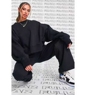 Nike Sportswear Essential Collection Fleece Oversized Crew Kadın Sweatshirt Siyah