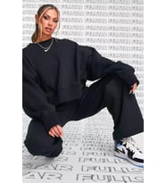 Nike Sportswear Essential Collection Fleece Oversized Crew Kadın Sweatshirt Siyah