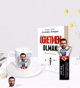 BK Gift Kişiye Özel Erkek Öğretmen Karikatürlü Türk Kahvesi Fincanı Ahşap Kitap Ayracı ve Öğretmen Olmak Kitabı Hediye Seti-2