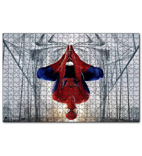 Cakapuzzle Ters Asılı Duran Spider Man  Puzzle Yapboz MDF (Ahşap) (120 Parça)