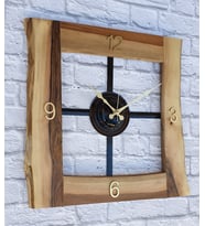 Markakanvas Doğal Ceviz Masif Ahşap,Metal Kare Duvar Saati 50x50cm